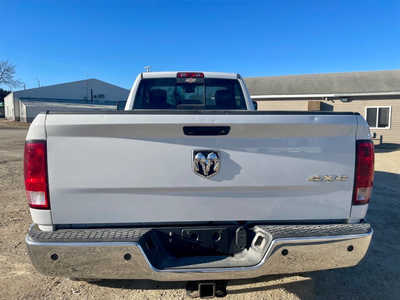 2018 RAM 3500 Reg Cab, $26998. Photo 4