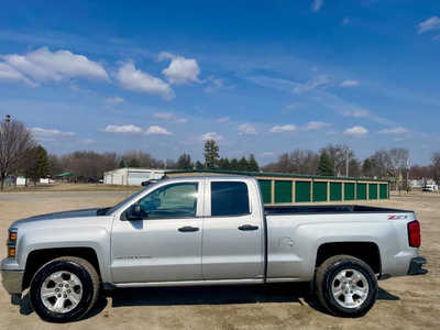 2014 Chevrolet 1500 Ext Cab, $17998. Photo 2