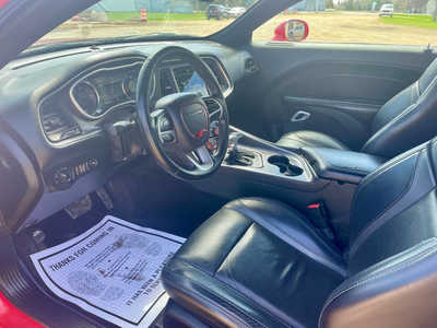 2017 Dodge Challenger, $21998. Photo 7