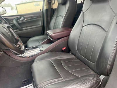 2016 Buick Enclave, $11998. Photo 9