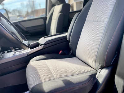 2012 Nissan Titan, $15998. Photo 11