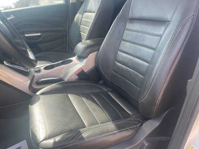 2013 Ford Escape, $6998. Photo 10