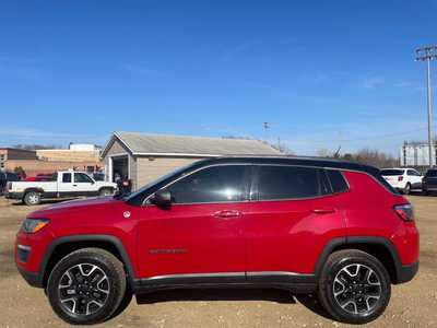 2021 Jeep Compass, $18998. Photo 2