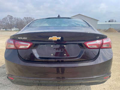 2020 Chevrolet Malibu, $10998. Photo 4