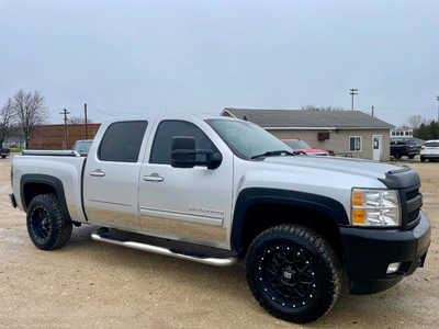 2010 Chevrolet 1500 Crew Cab, $9998. Photo 6
