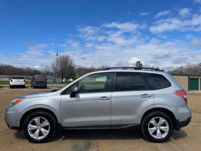 2015 Subaru Forester, $7998. Photo 2