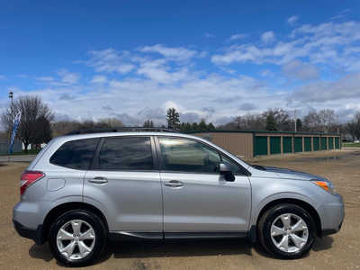 2015 Subaru Forester, $7998. Photo 6
