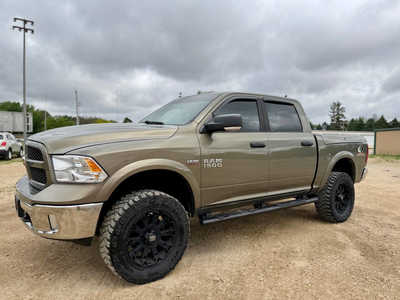 2014 RAM 1500 Crew Cab, $15998. Photo 1