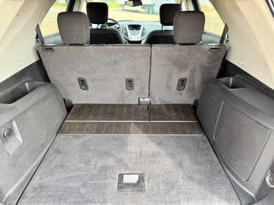 2016 Chevrolet Equinox, $9998. Photo 12
