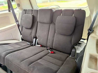 2014 Dodge Caravan, Grand, $5998. Photo 11