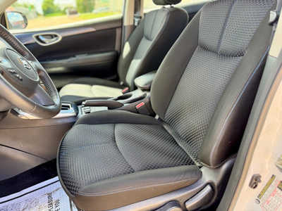 2018 Nissan Sentra, $0. Photo 10