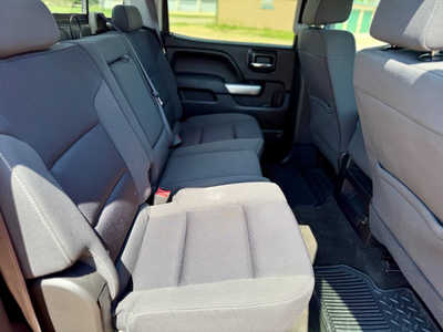 2016 Chevrolet 1500 Crew Cab, $17998. Photo 11