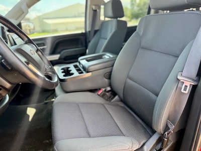 2016 Chevrolet 1500 Crew Cab, $17998. Photo 9