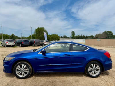 2011 Honda Accord, $4998. Photo 2