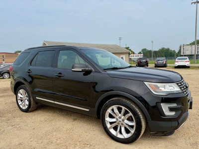 2016 Ford Explorer, $12998. Photo 7