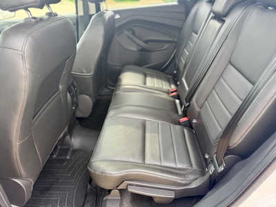 2015 Ford Escape, $9998. Photo 12
