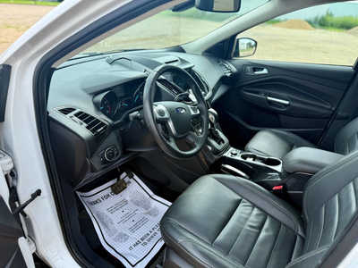 2015 Ford Escape, $9998. Photo 9