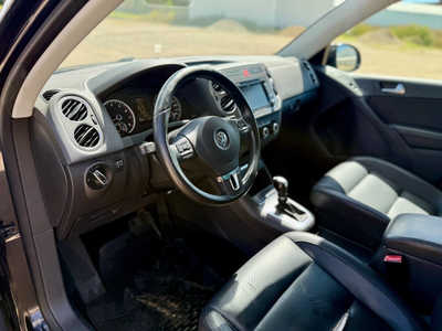 2011 Volkswagen Tiguan, $6998. Photo 9
