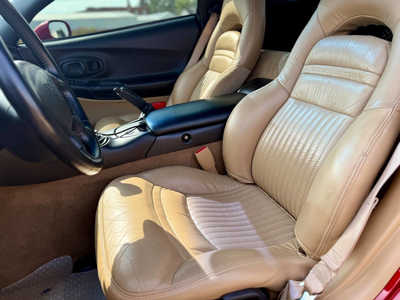 2001 Chevrolet Corvette, $22998. Photo 10
