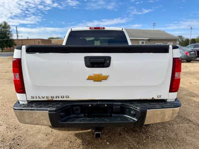 2012 Chevrolet 1500 Ext Cab, $6998. Photo 4