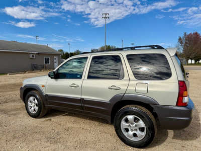 2004 Mazda Tribute, $3998. Photo 3