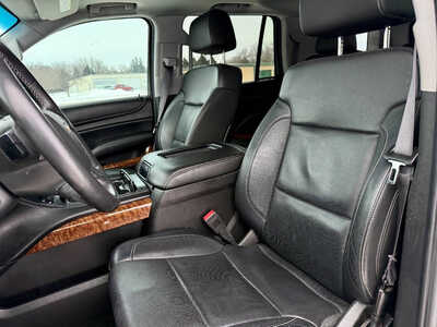 2015 Chevrolet Tahoe, $16998. Photo 10