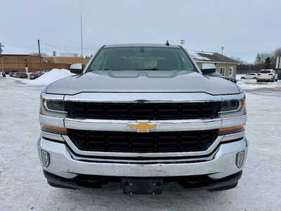 2017 Chevrolet 1500 Crew Cab, $14998. Photo 8