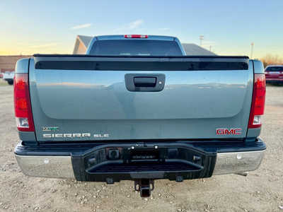 2010 GMC 1500 Crew Cab, $10998. Photo 4