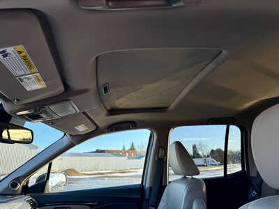2017 Honda Ridgeline, $21998. Photo 12