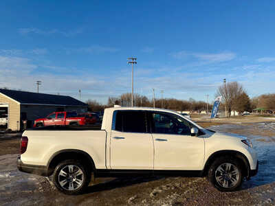 2017 Honda Ridgeline, $21998. Photo 7