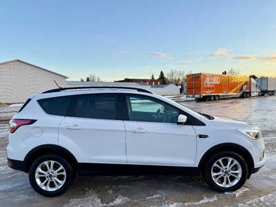 2018 Ford Escape, $10998. Photo 6