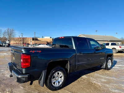 2017 Chevrolet 1500 Crew Cab, $16998. Photo 5
