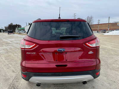2016 Ford Escape, $9998. Photo 4
