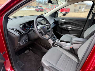 2016 Ford Escape, $9998. Photo 9