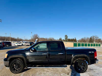 2013 GMC 1500 Crew Cab, $15998. Photo 2