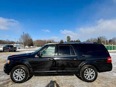 2017 Ford Expedition EL, $13998. Photo 2