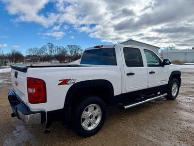 2011 Chevrolet 1500 Crew Cab, $11998. Photo 7