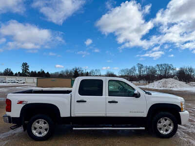 2011 Chevrolet 1500 Crew Cab, $11998. Photo 8