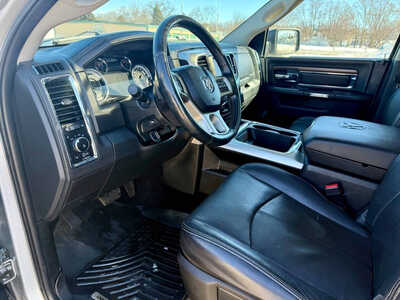 2018 RAM 1500 Crew Cab, $24998. Photo 9