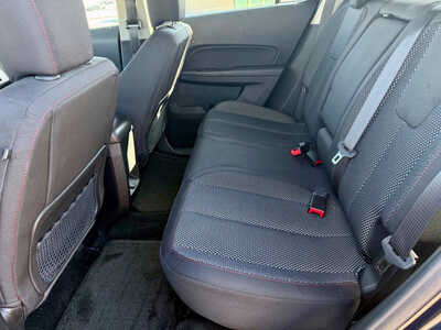 2017 Chevrolet Equinox, $10998. Photo 11