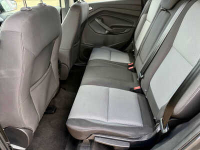 2017 Ford Escape, $7998. Photo 11