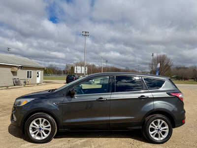 2017 Ford Escape, $7998. Photo 2