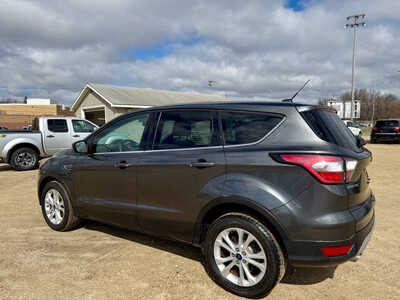 2017 Ford Escape, $7998. Photo 3