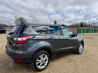 2017 Ford Escape, $7998. Photo 5