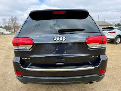 2015 Jeep Grand Cherokee, $12998. Photo 4