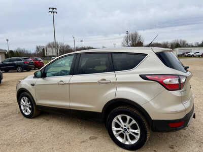 2017 Ford Escape, $8998. Photo 3