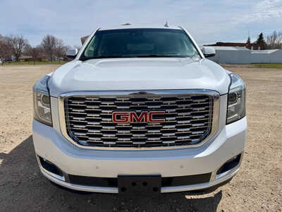 2020 GMC Yukon, $34998. Photo 8