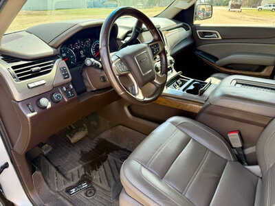 2020 GMC Yukon, $34998. Photo 9