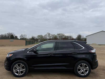 2015 Ford Edge, $11998. Photo 2