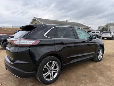 2015 Ford Edge, $11998. Photo 5